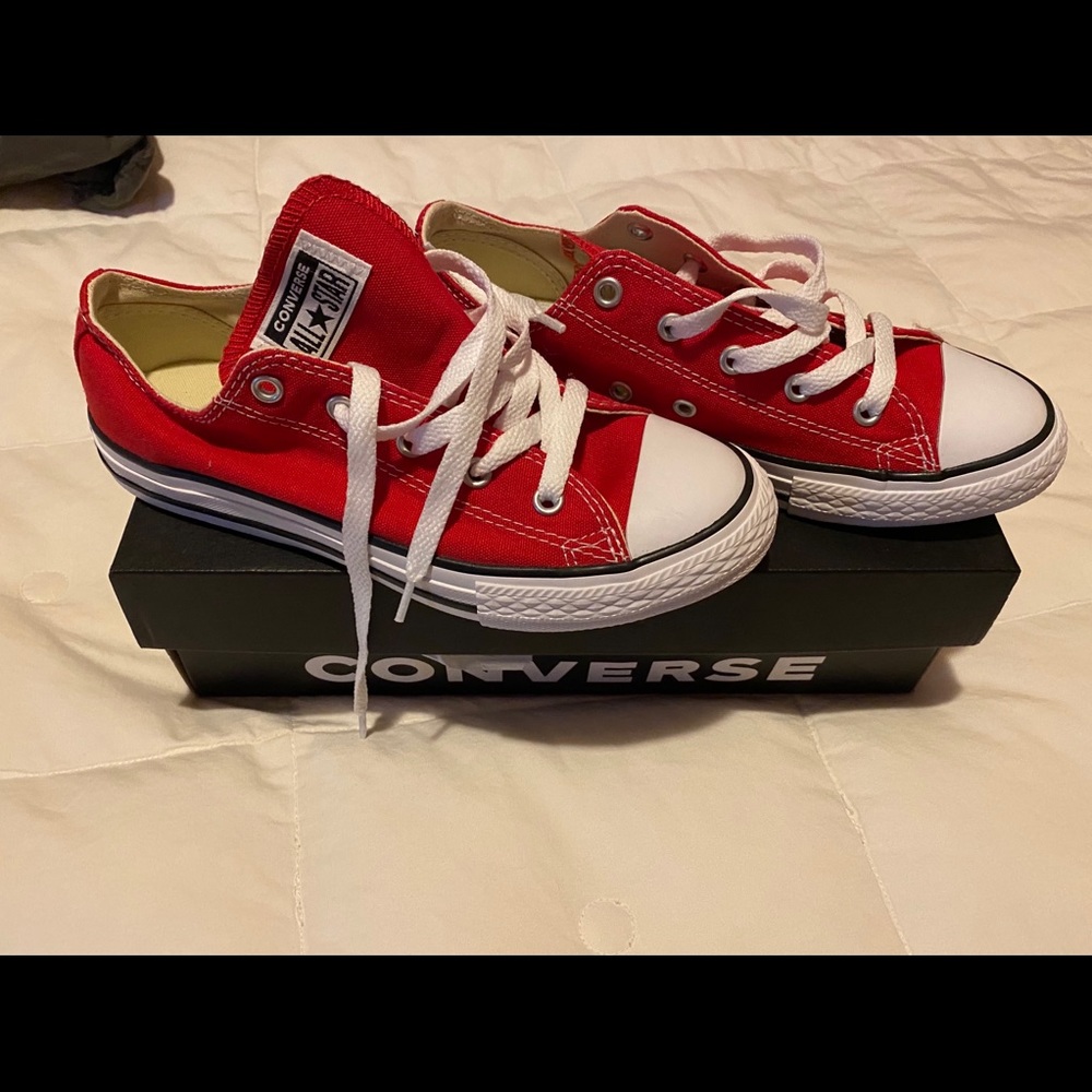 Kids converse